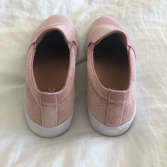 Vionic splendid midi blush velvet slip on shoe - Picture 4 of 7